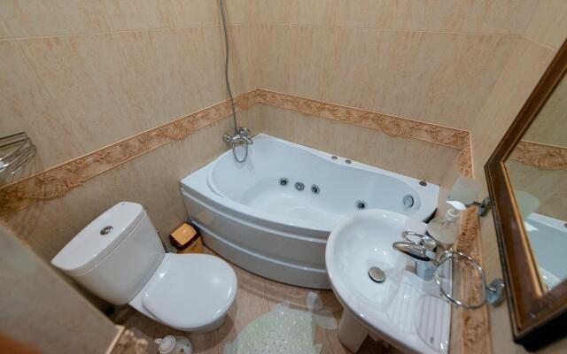 Привал на улице Юсупа Акаева 27Б