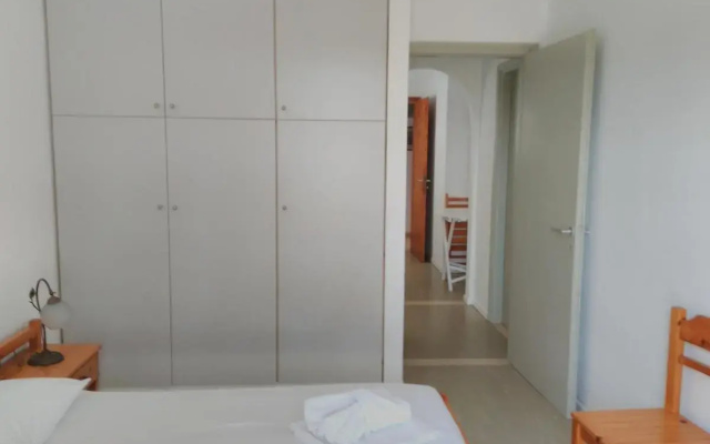 Ioli Apartments