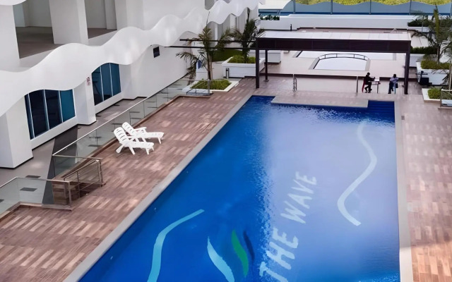 The Wave Residence
