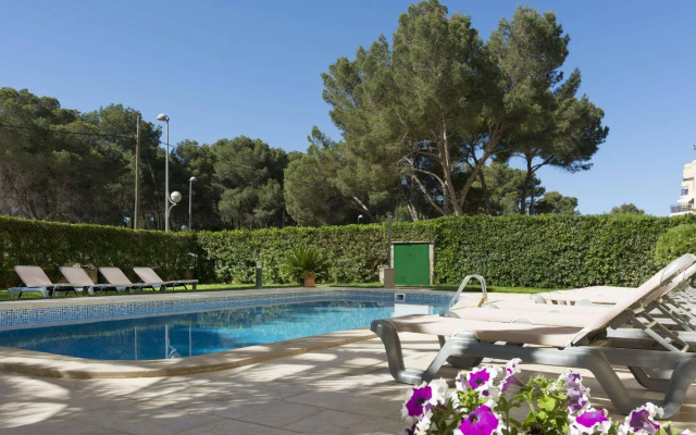Cabot Tres Torres Apartamentos