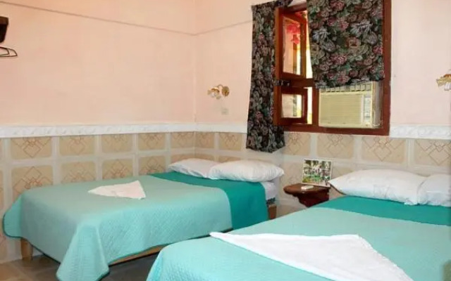 San Jose Street Rooms