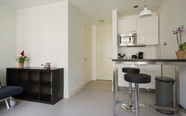 Bright & Great Apartment In Jordaan Area