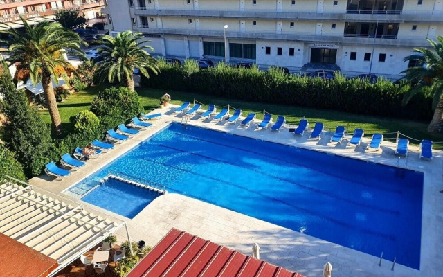 Payet Apartments 2-4 Personas