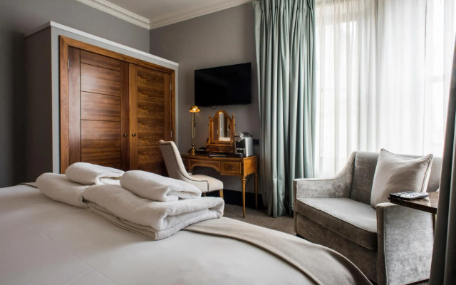 Kinnettles Hotel and Spa