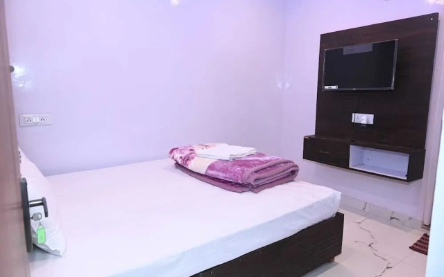 Ganpati Shri P. Guest House
