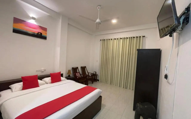 Hikka Holiday Inn