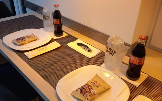 VOYAGE CUBIC Adults Only