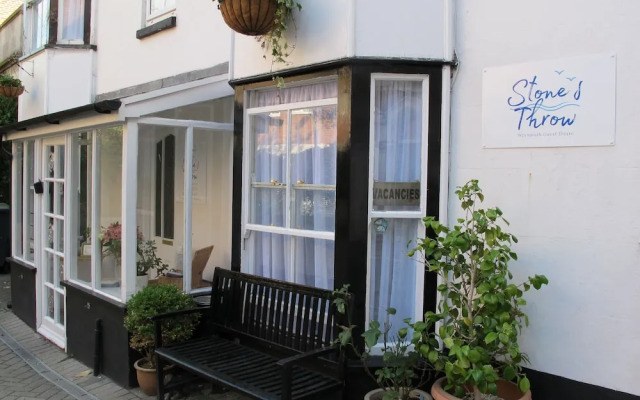 Stone's Throw Guesthouse