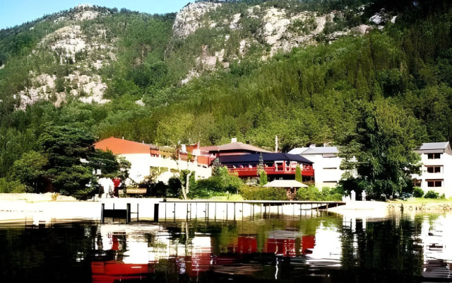 Revsnes Hotell
