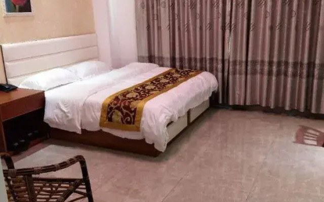 Chengye Hotel (Qionghai High-speed Railway Station)