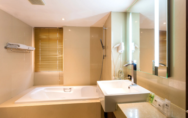 Nova Gold Hotel (SHA Extra Plus)