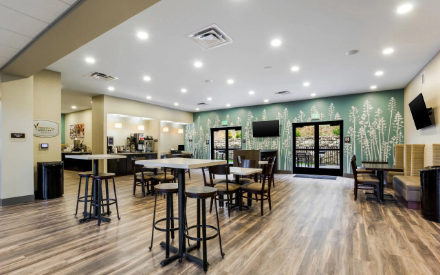 MainStay Suites Winfield-Teays Valley