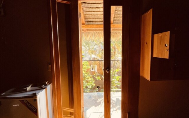 Urbano's Pacific Jungle Hostel