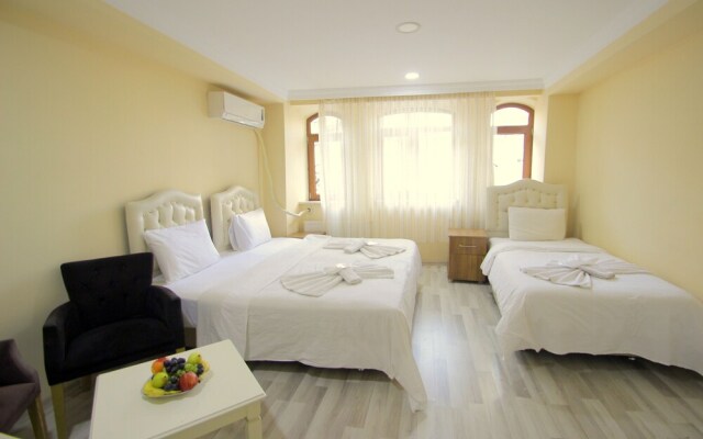 Yasar Hotel