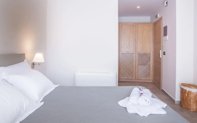 Anemos Rooms & Apartments
