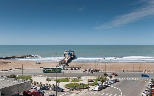 Hotel Avenida del Mar
