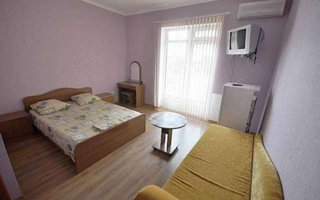 Astra Hotel
