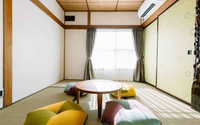 Smooth & Living – Guest Rooms – Ueda