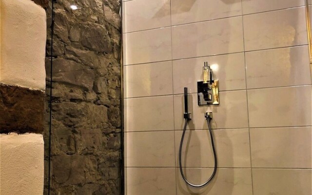 Luxus Apartment Colloseum