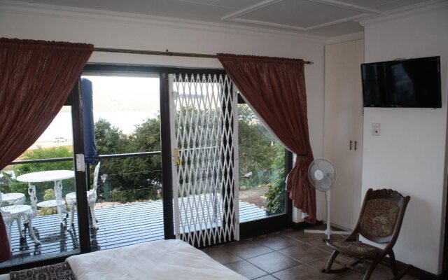 Lagoon Lodge