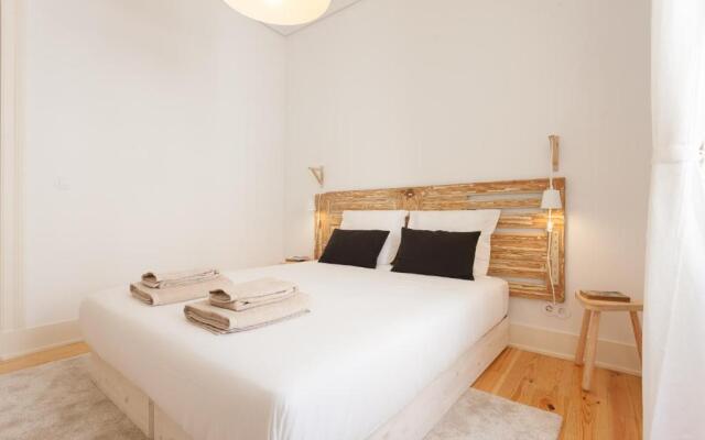 FLH Bica Modern Flat with View
