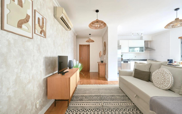 Apartment with Private Terrace & Car Garage