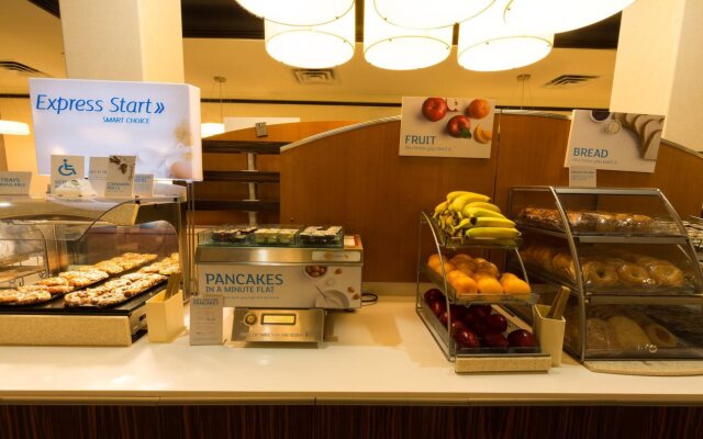 Holiday Inn Express Edmonton Downtown by IHG