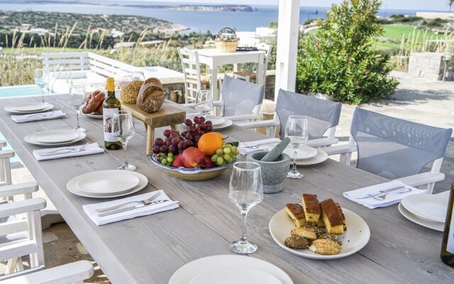 Anthemion Paros Villas & Suites