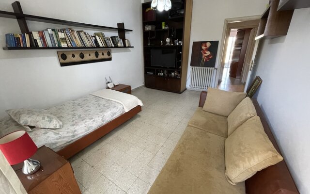New Jdeideh, Including Generator, Furnished Apartment, Parking, Great Location