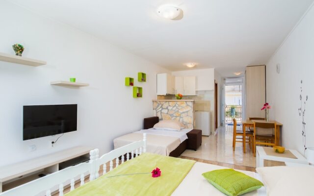 Apartments Bregovec Maslenica
