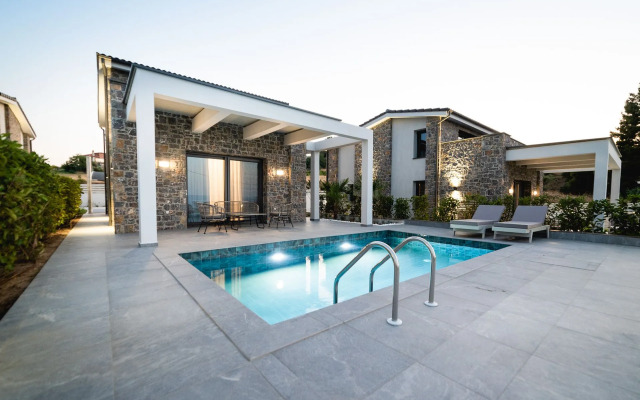 Terra Olivia Luxury Villas and Suites