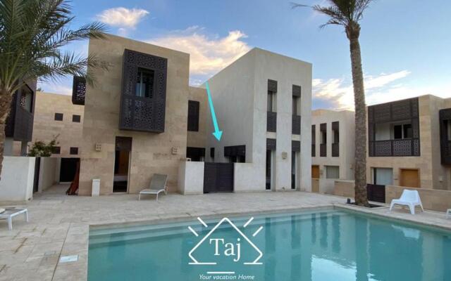 Taj Home, serenity view,2bedrooms apartment Scarab