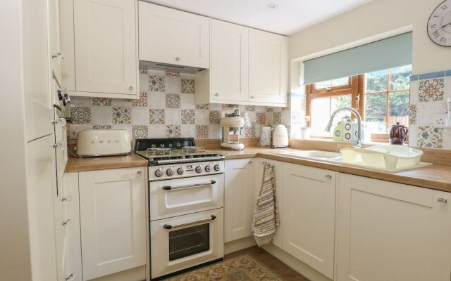 Willow Cottage
