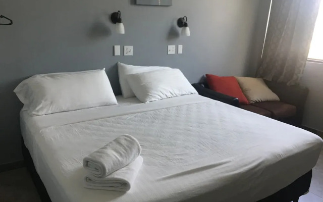 Maya Bella Downtown Hotel