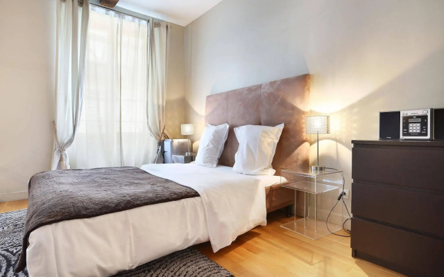Residence Pélican Paris 1er