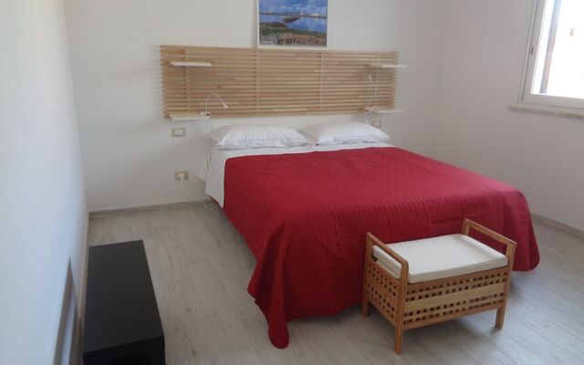 Eryx Apartments
