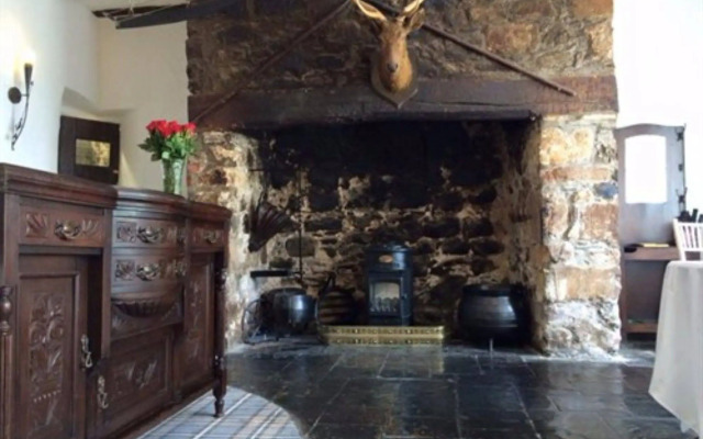 Dobbins Inn