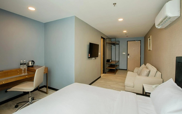 MTREE Hotel Nilai