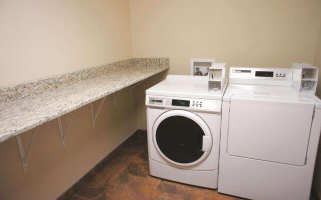 La Quinta Inn & Suites by Wyndham Castle Rock