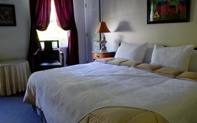 Green River Inn