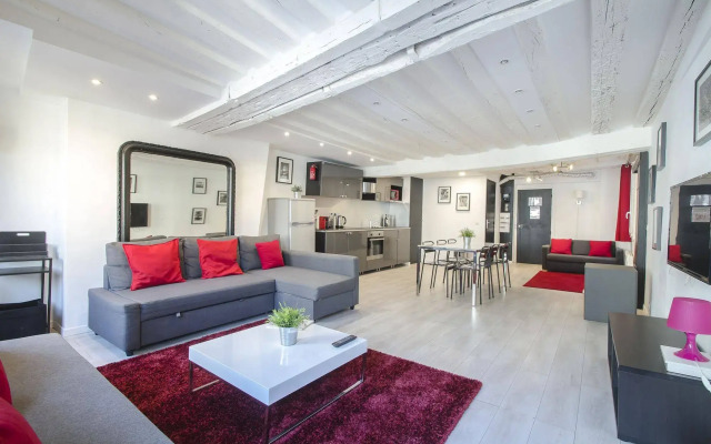 Luxury Apartment in Paris - Marais