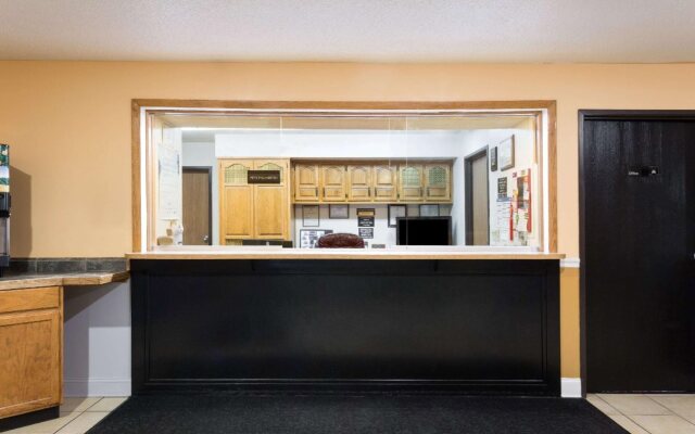 Super 8 Motel - Dumfries