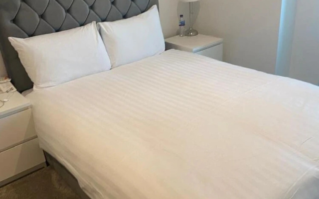 Cosy London Apartment Near River Thames