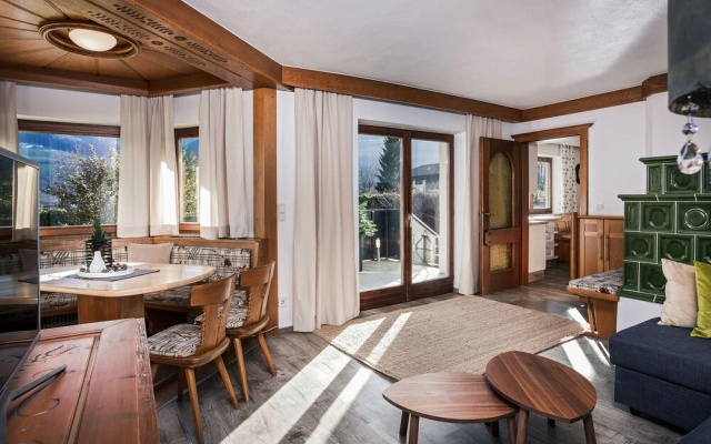 Alpine View - Garden View Apartment