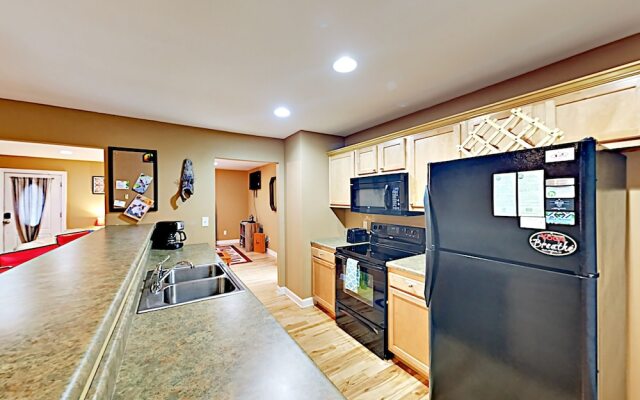 Painted Trillium 3 Bedroom Home