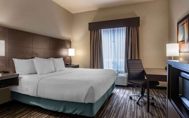 Best Western Plus Dartmouth Hotel & Suites