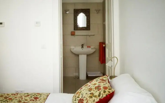 Goncalo Velho House