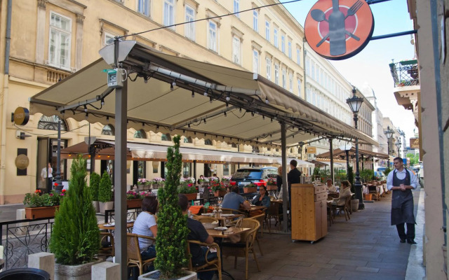 SasOne Rooms