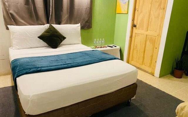 Hotel Adventure Lodge Jaco Beach