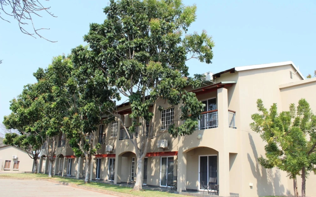 Palm Park Hotel